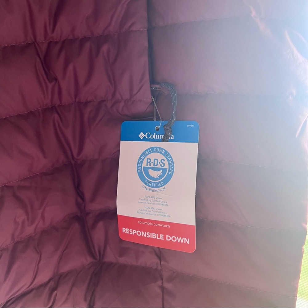 NWT Columbia down Puffer Jacket - Rust Orange, Small, Unique Color - Picture 4 of 4